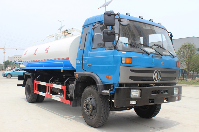 东风153型10方吸粪车