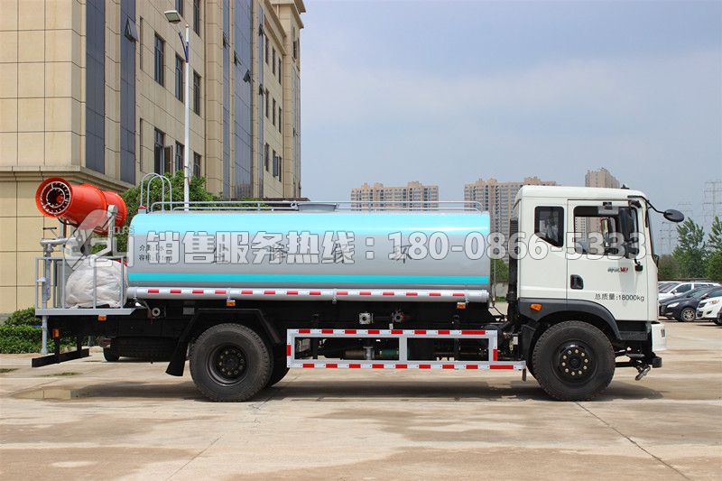 东风专用T3型12方洒水车-30米雾炮