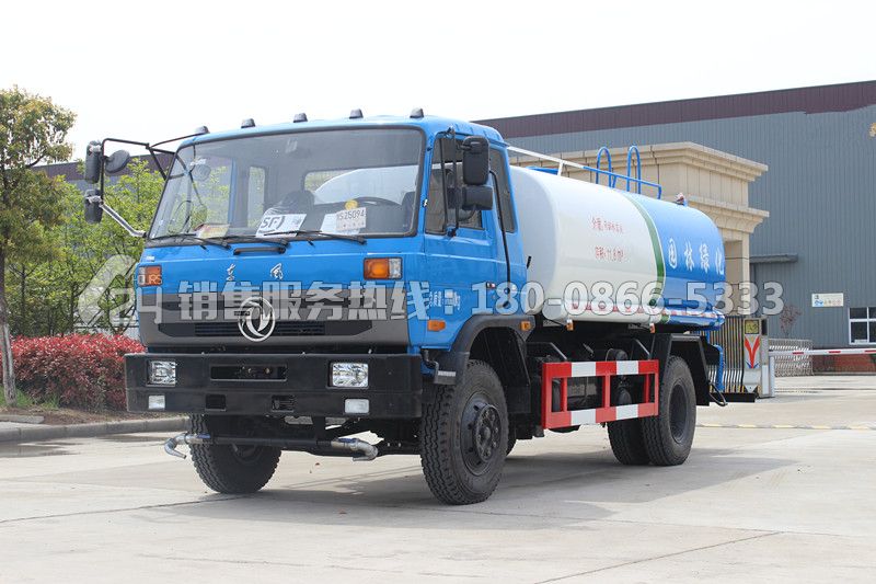 东风老款145型12方洒水车