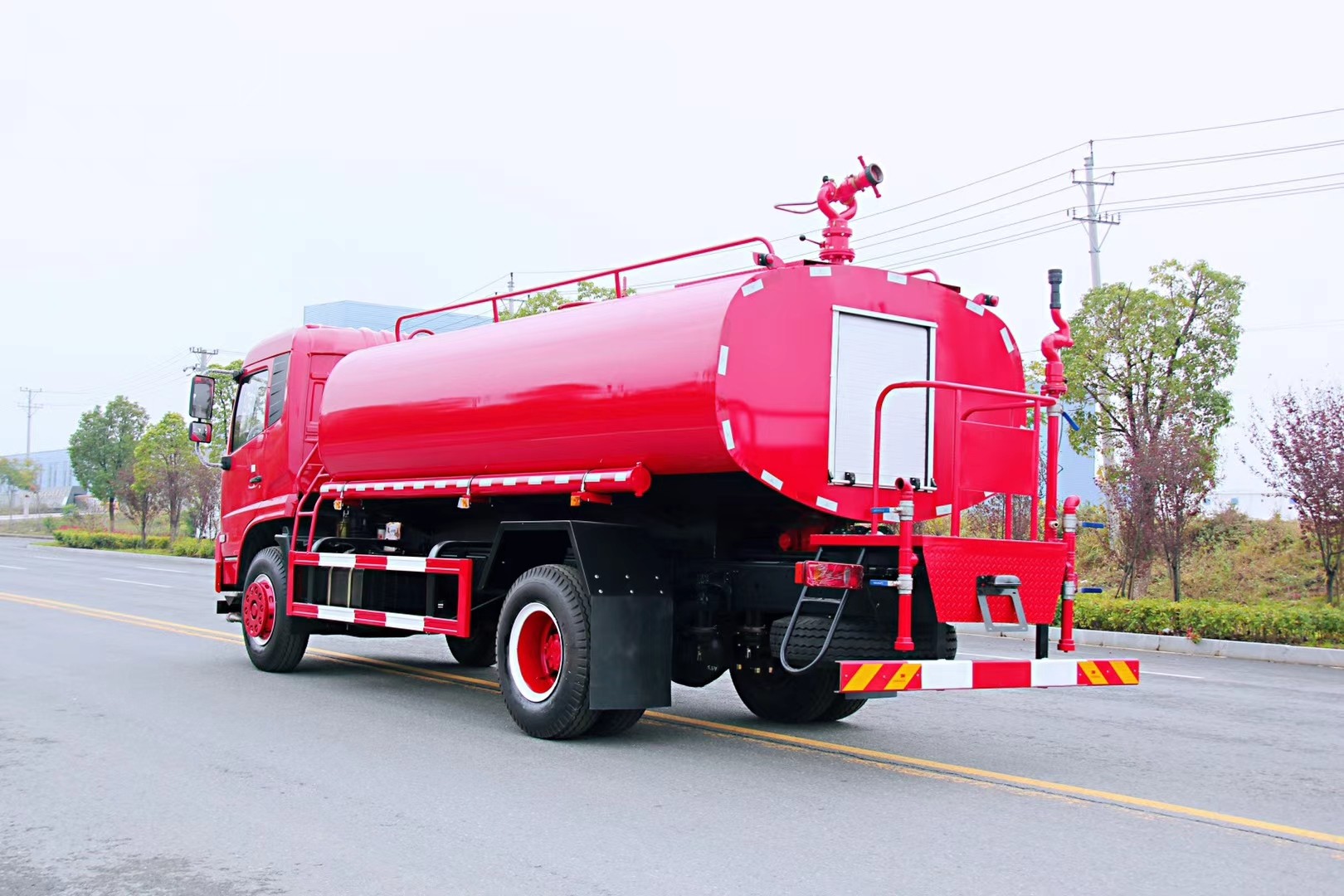 东风天锦消防洒水车（园区专用）